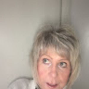 Meet your Posher, Lynne